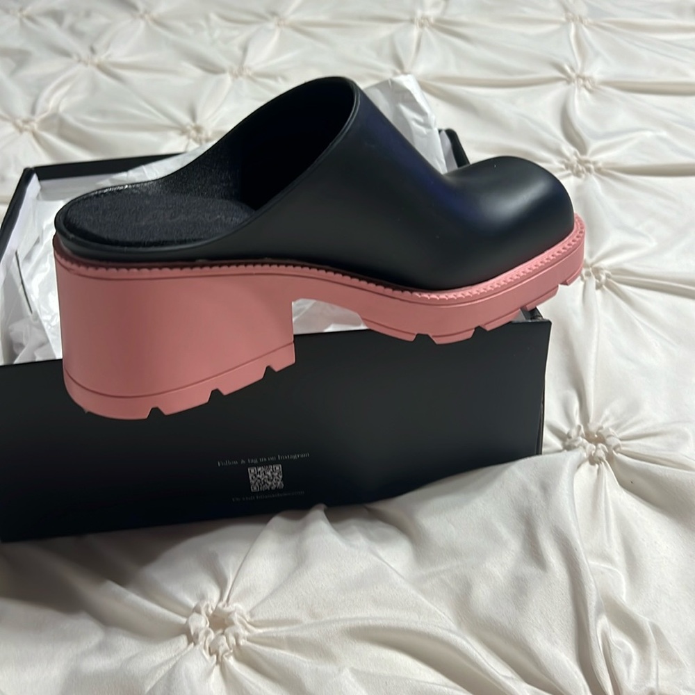 New clogs